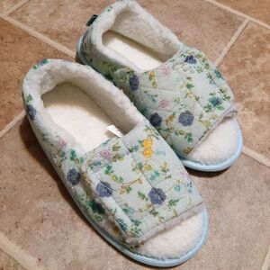 Silver Steps Boho Granny Slippers Size 5 , 6